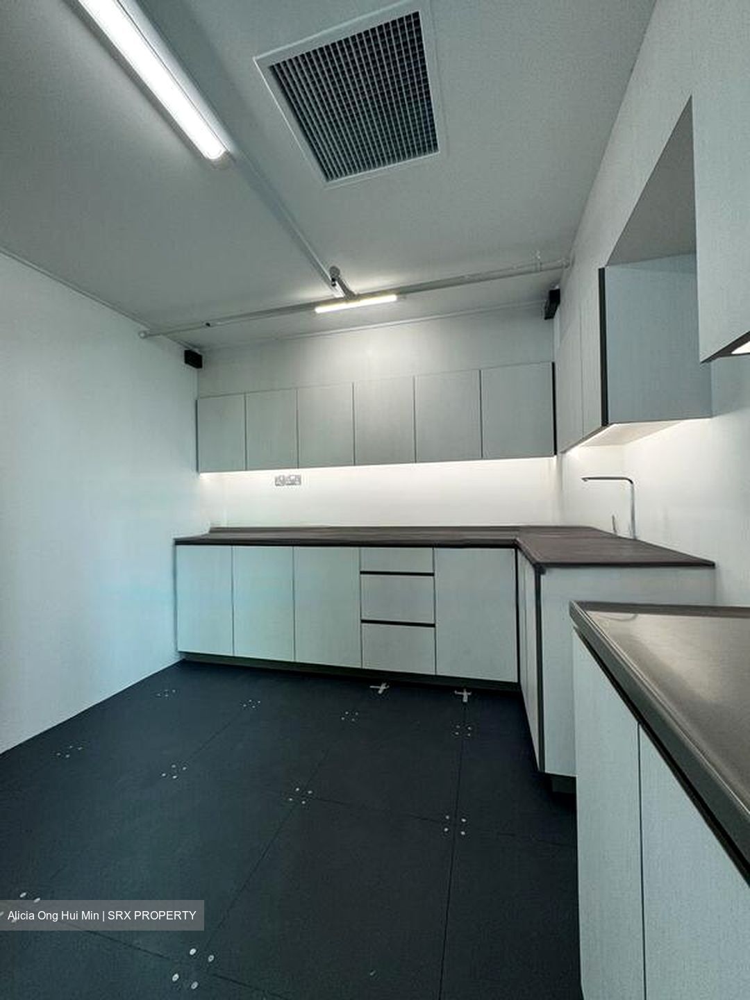 Hub Synergy Point (D2), Office #451220731